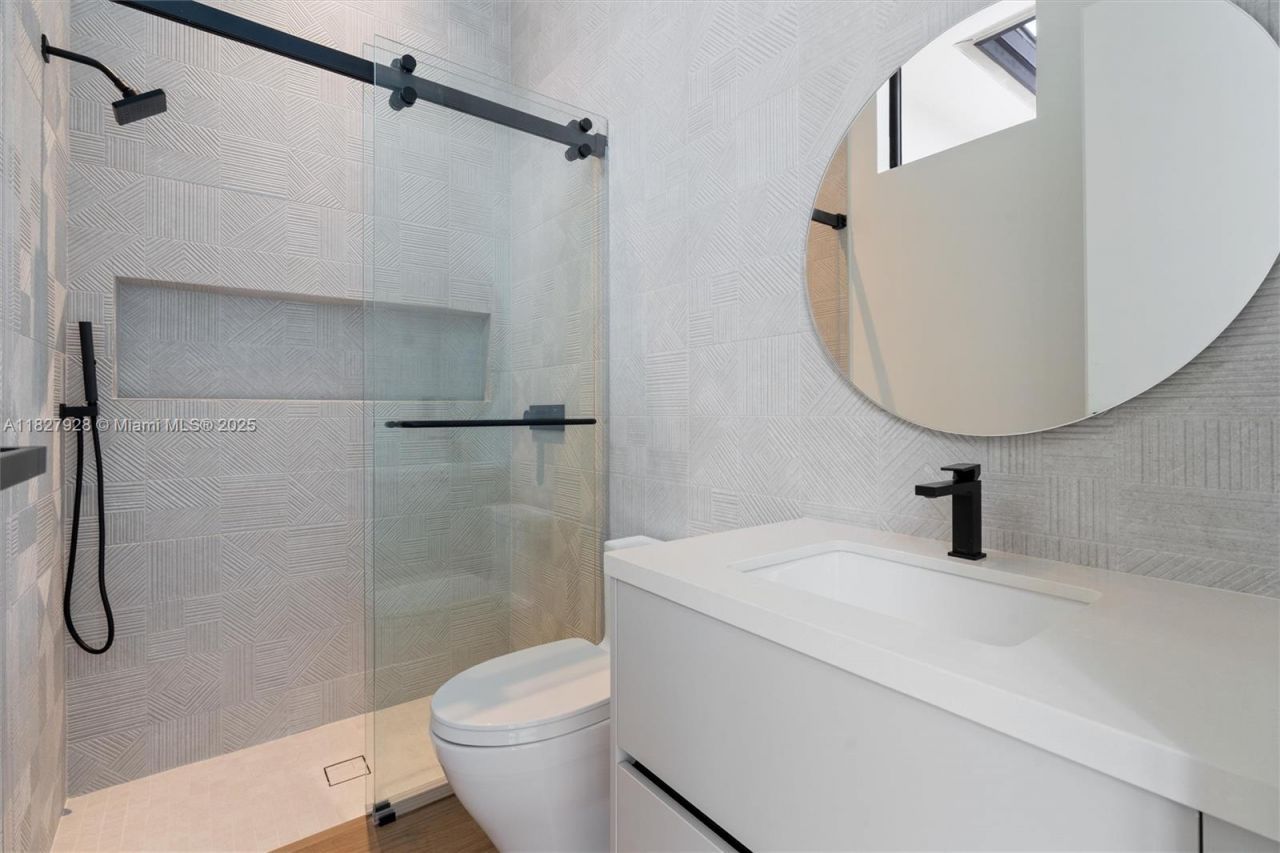 1520 SW 149th Ter, Davie, FL 33326 Photo