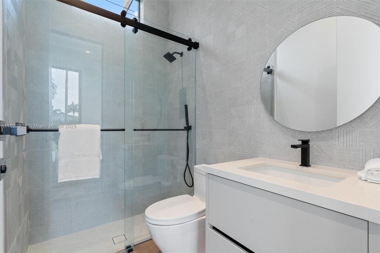 1520 SW 149th Ter, Davie, FL 33326 Photo