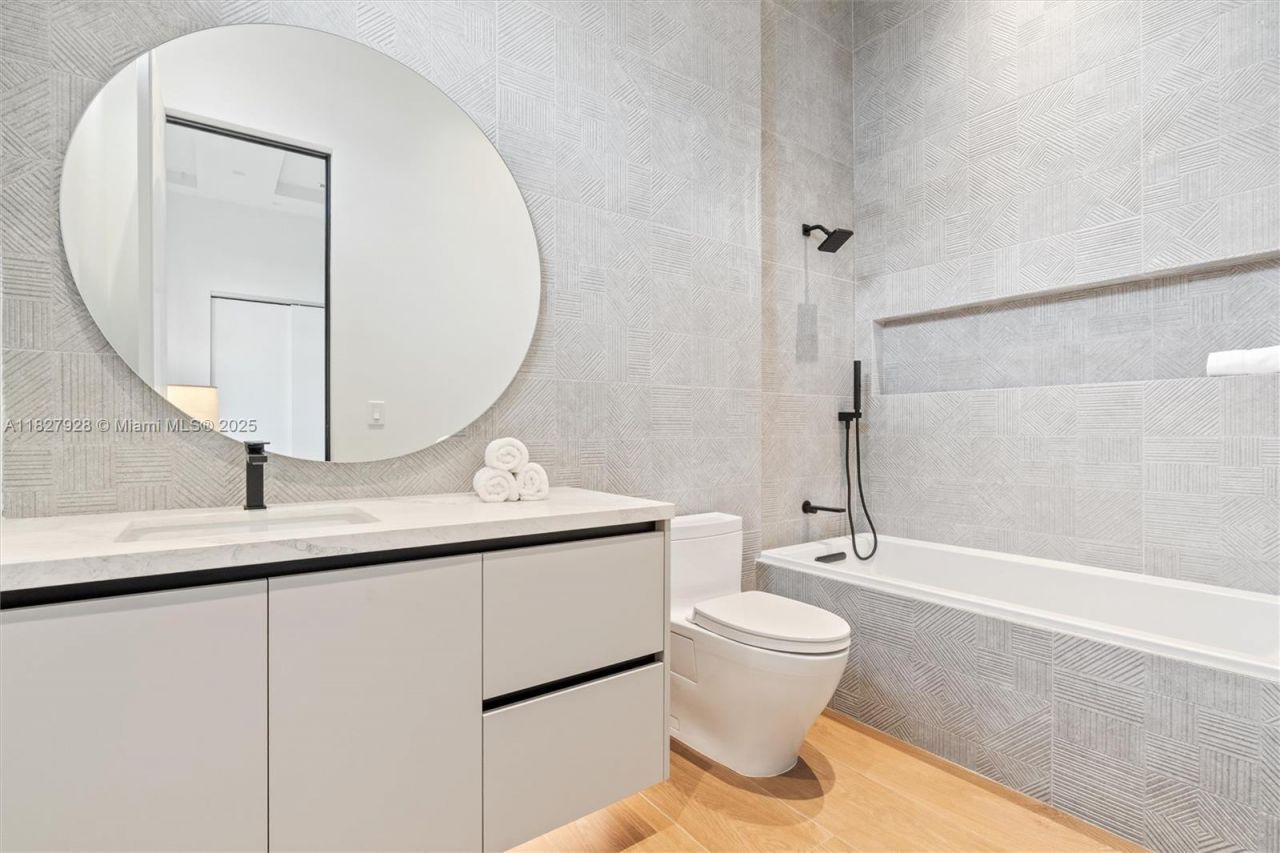 1520 SW 149th Ter, Davie, FL 33326 Photo