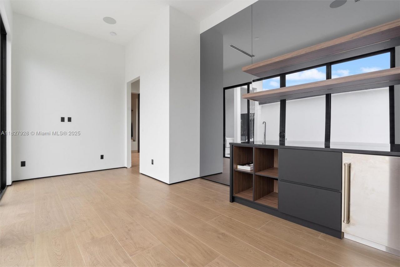 1520 SW 149th Ter, Davie, FL 33326 Photo