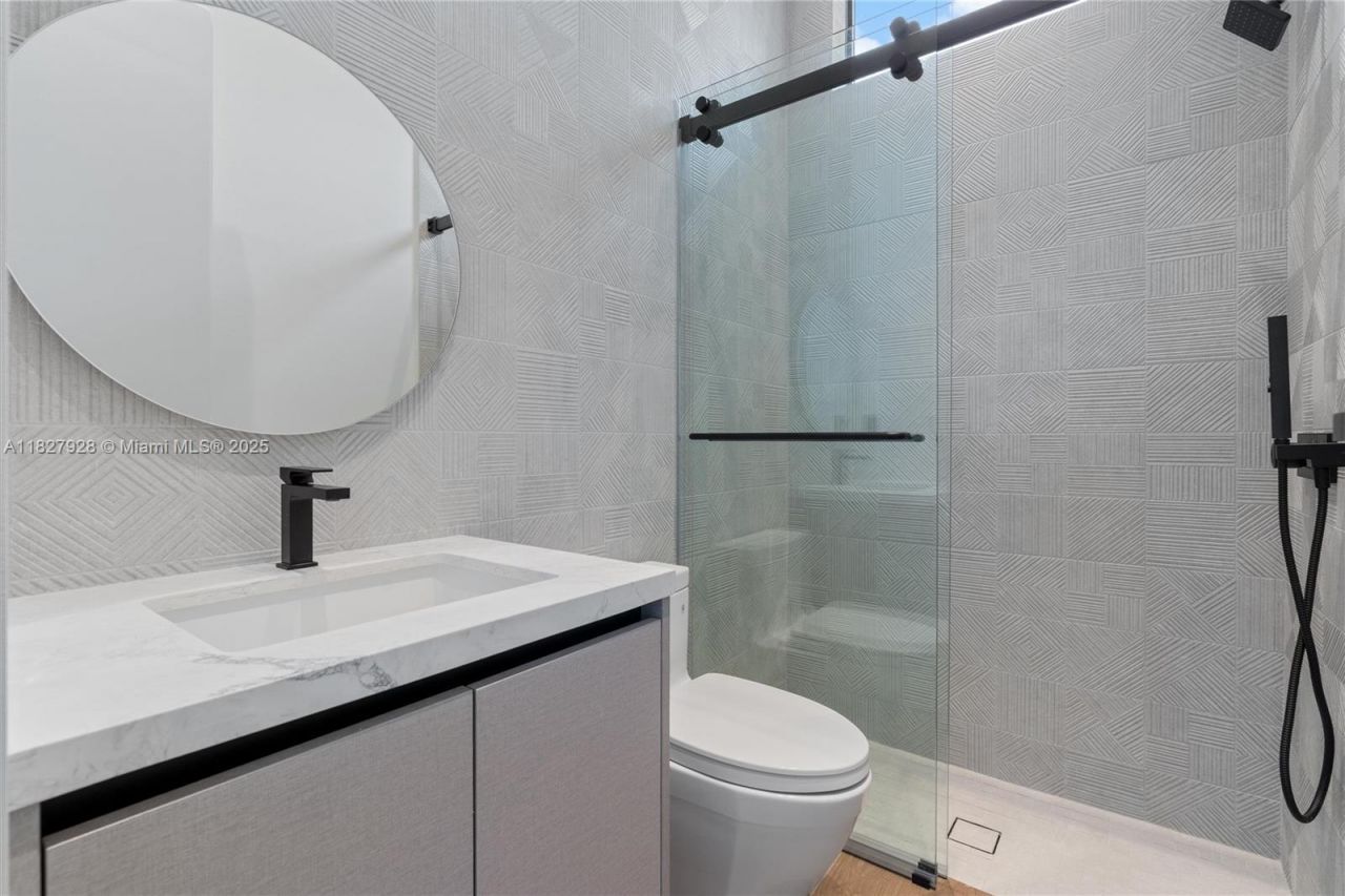 1520 SW 149th Ter, Davie, FL 33326 Photo