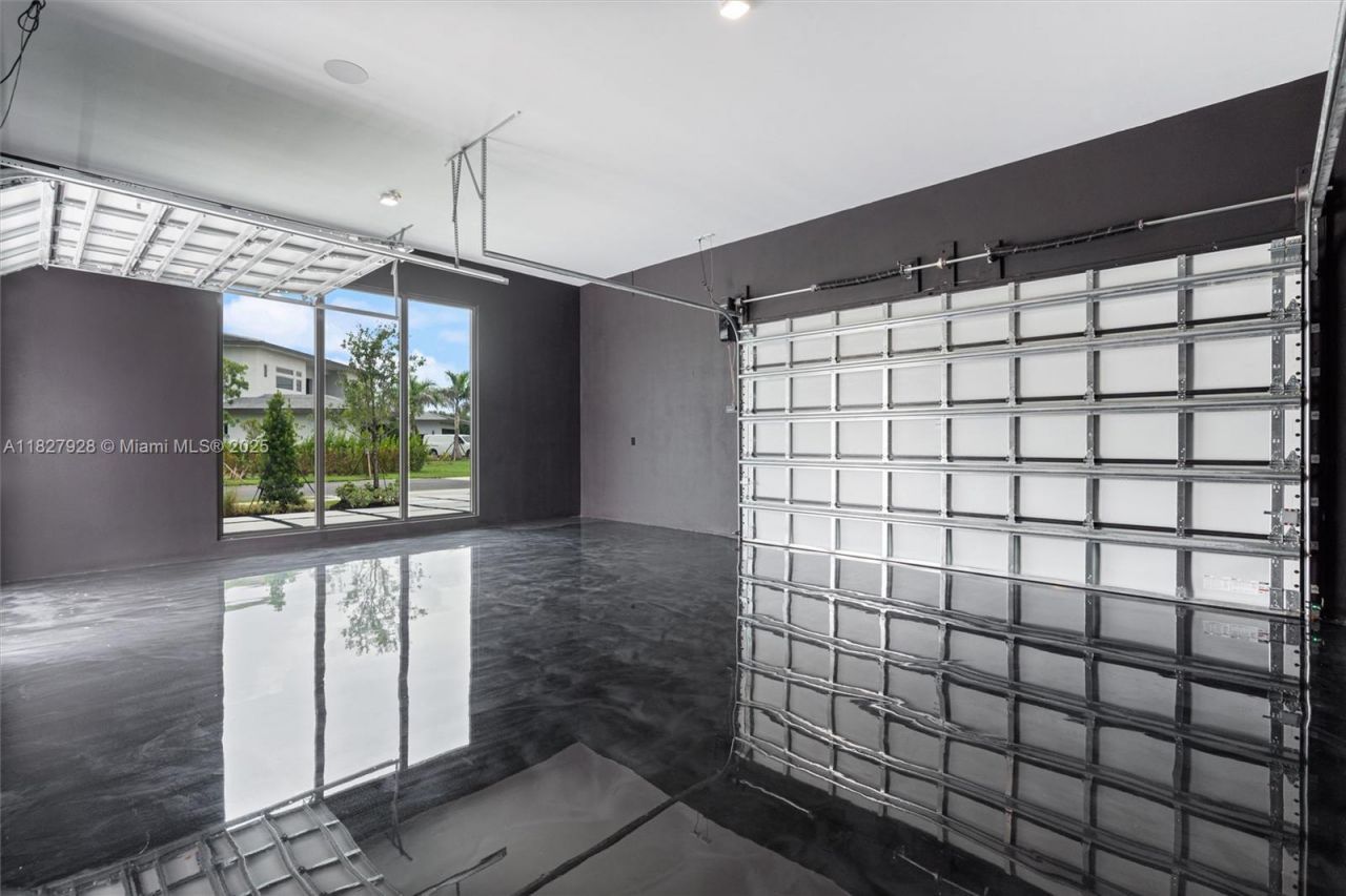 1520 SW 149th Ter, Davie, FL 33326 Photo