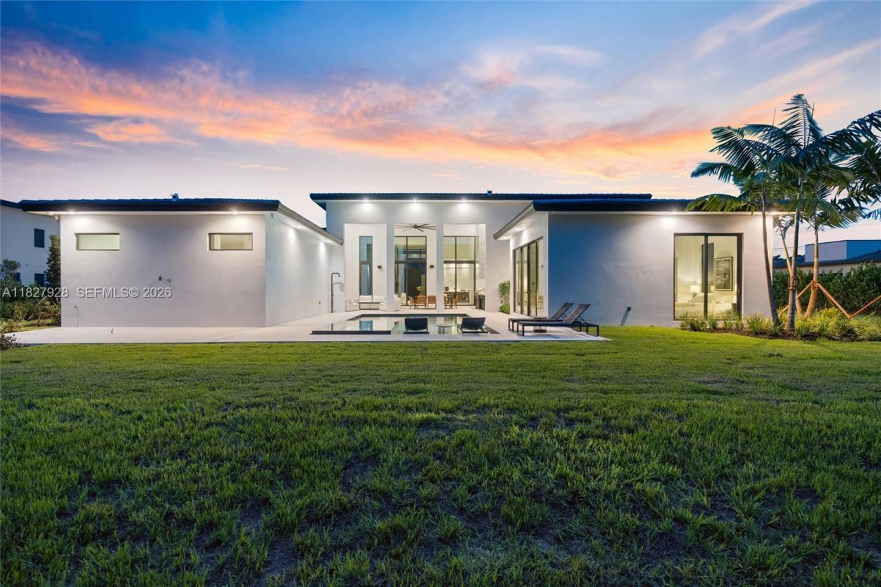 1520 SW 149th Ter, Davie, FL 33326 Photo