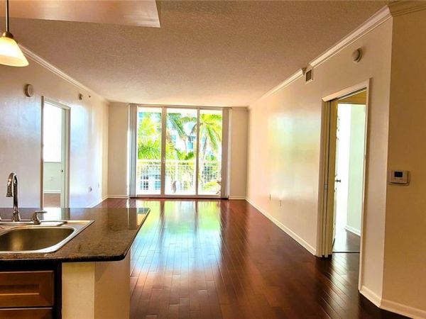 2000 N Bayshore Dr, Unit 509, Miami, FL 33137