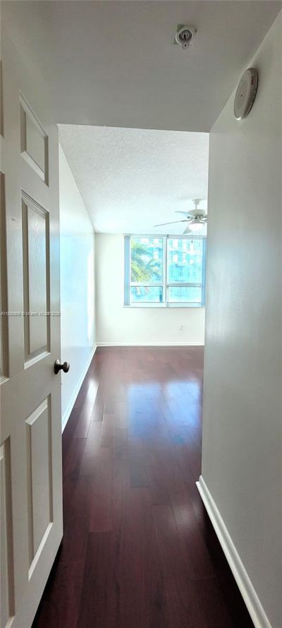 2000 N Bayshore Dr, Unit 509, Miami, FL 33137 Photo