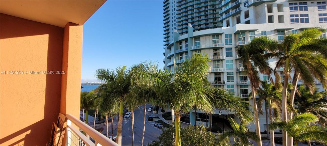 2000 N Bayshore Dr, Unit 509, Miami, FL 33137 Photo