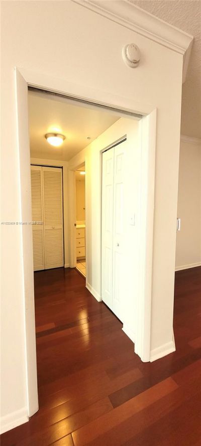 2000 N Bayshore Dr, Unit 509, Miami, FL 33137 Photo