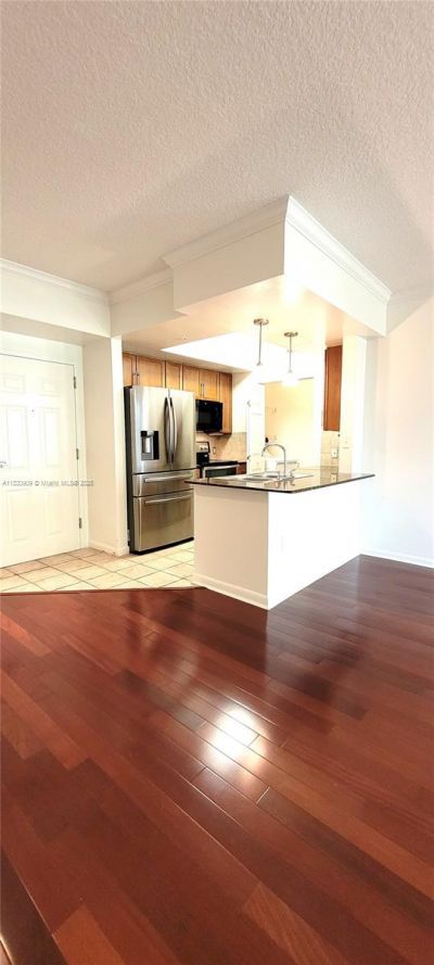 2000 N Bayshore Dr, Unit 509, Miami, FL 33137 Photo