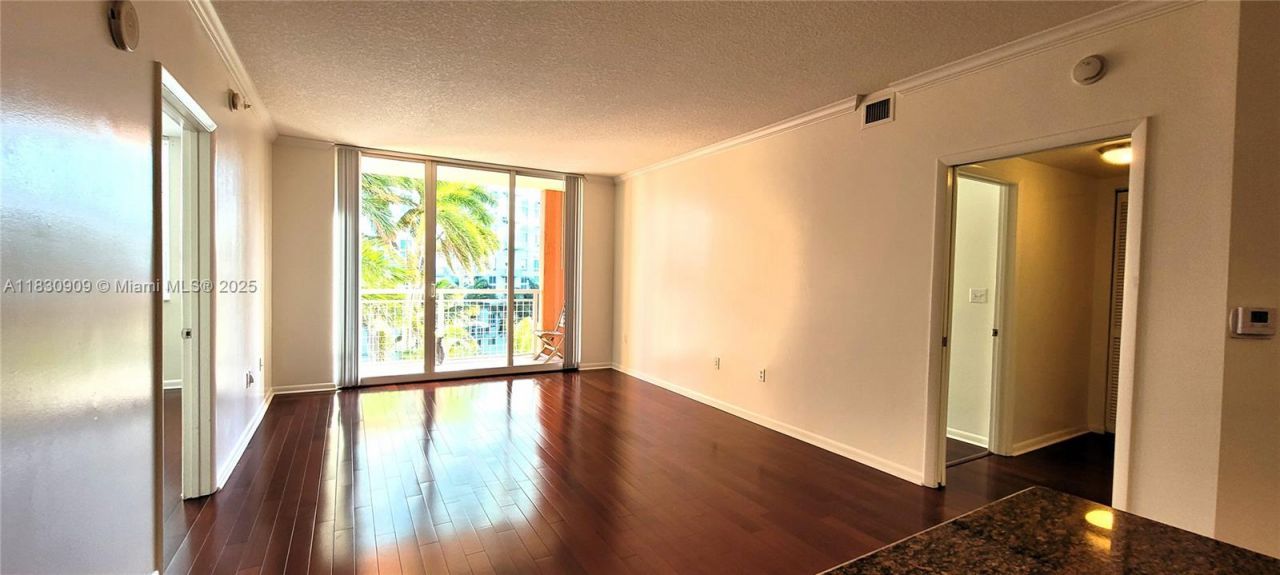 2000 N Bayshore Dr, Unit 509, Miami, FL 33137 Photo