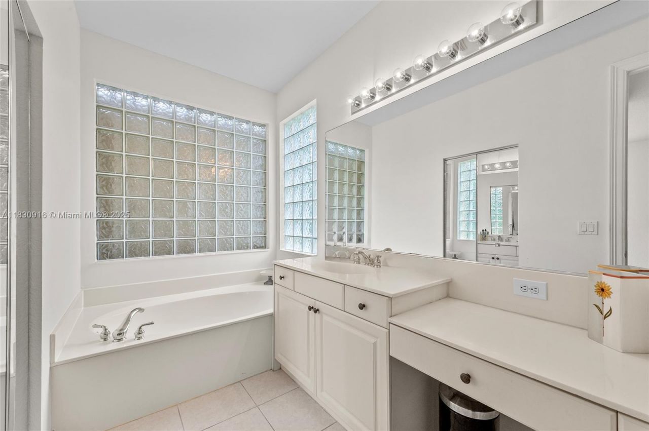 19442 SW 39th St, Miramar, FL 33029 Photo