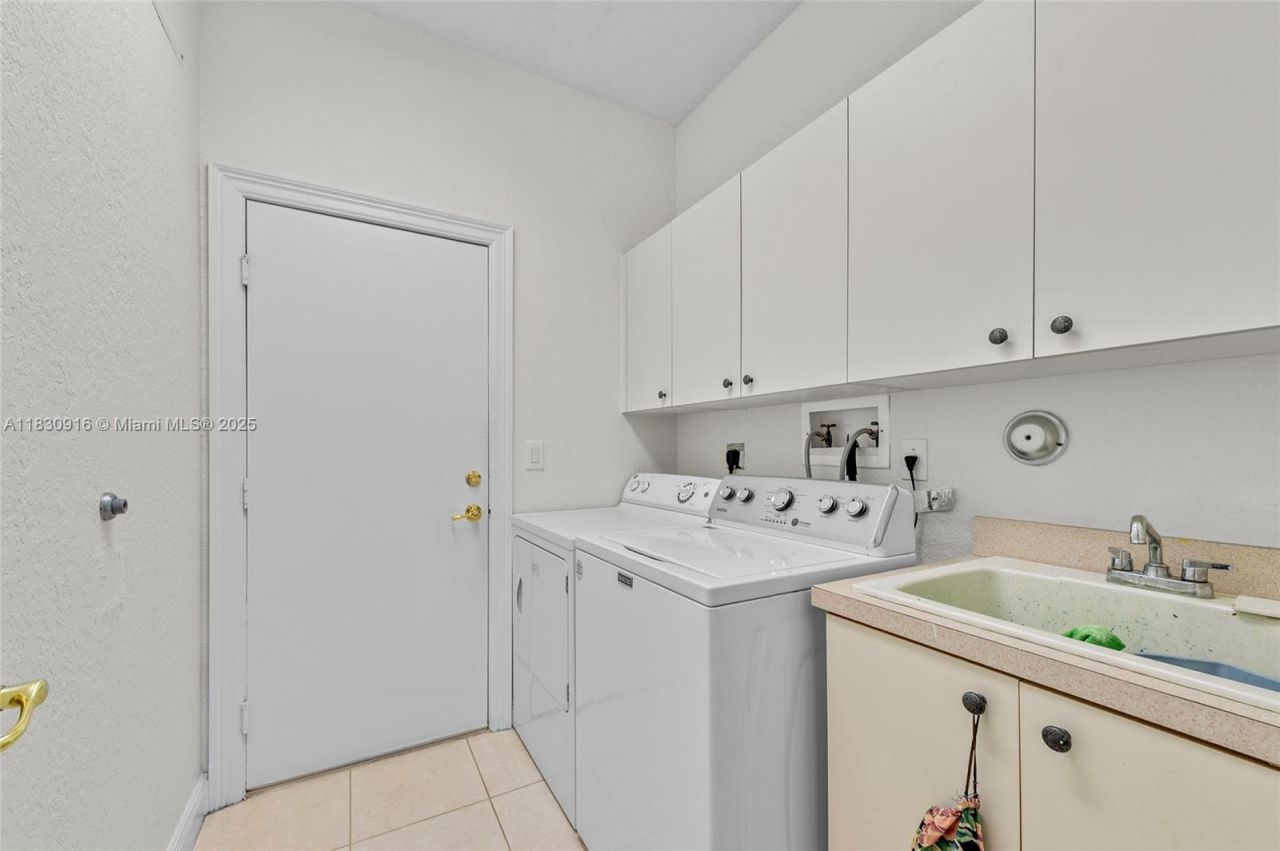 19442 SW 39th St, Miramar, FL 33029 Photo