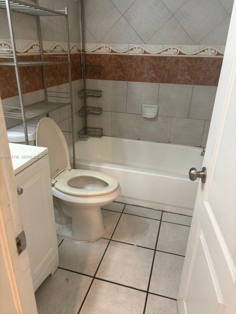1236 SW 4th St, Miami, FL 33135 Photo