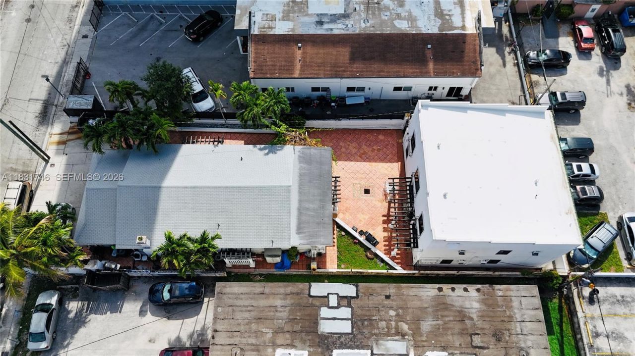 1236 SW 4th St, Miami, FL 33135 Photo