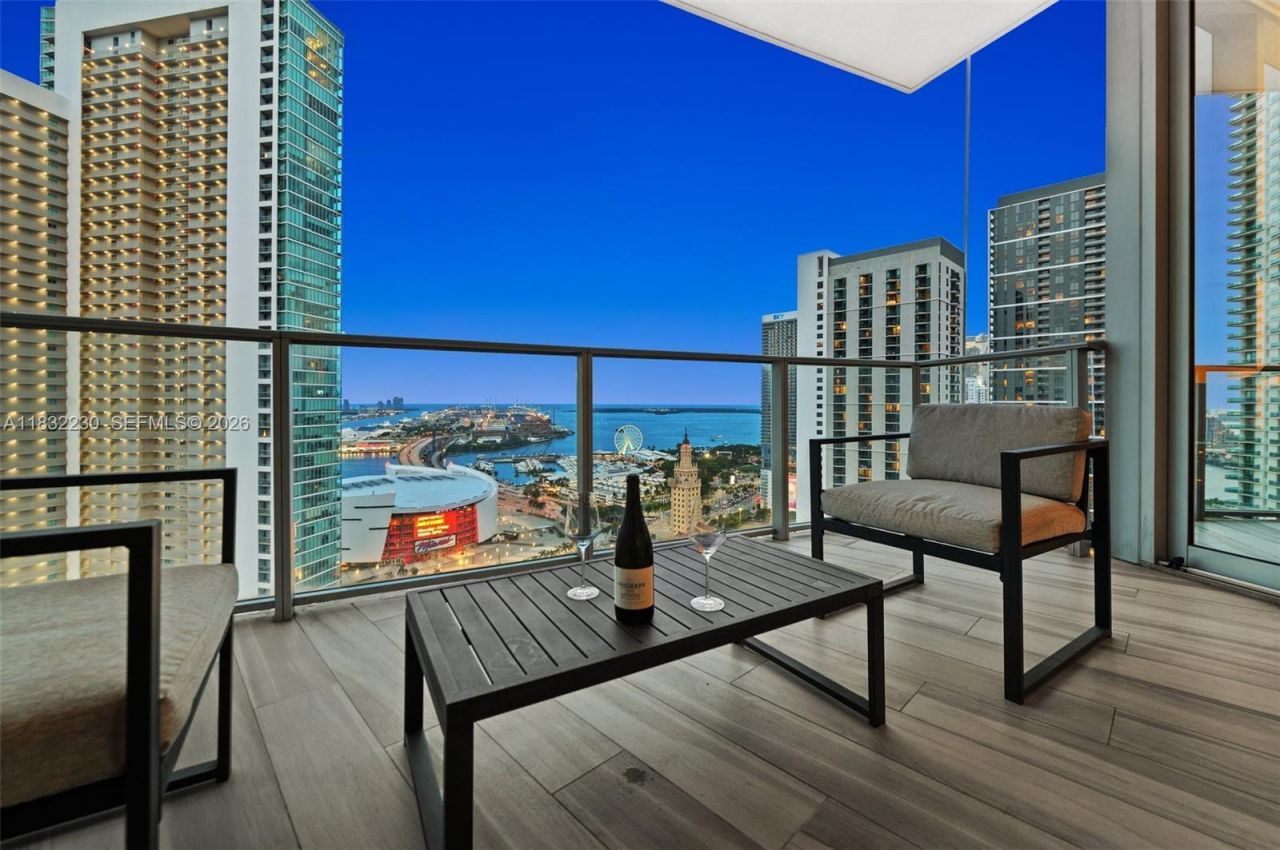 851 NE 1st Ave, Unit 2809, Miami, FL 33132 Photo