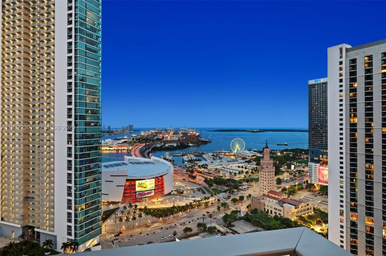 851 NE 1st Ave, Unit 2809, Miami, FL 33132 Photo