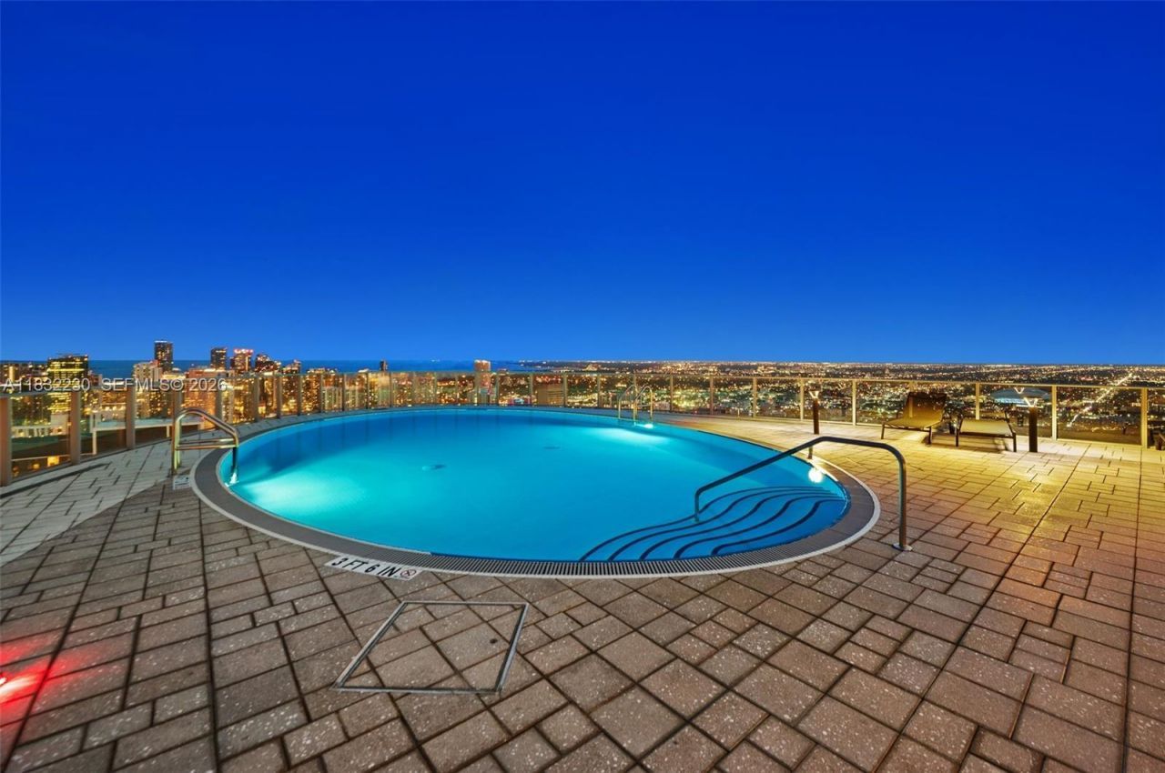 851 NE 1st Ave, Unit 2809, Miami, FL 33132 Photo