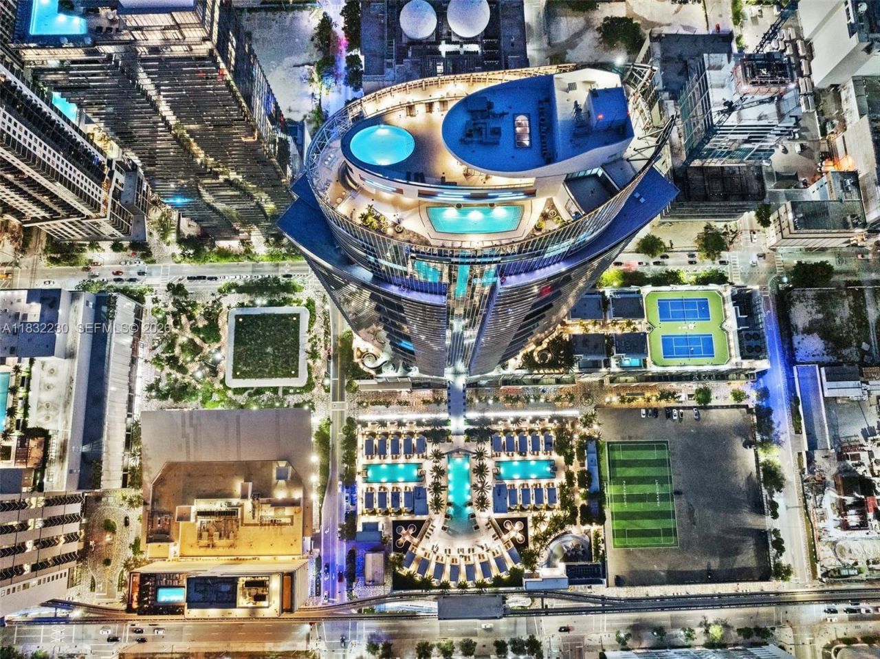 851 NE 1st Ave, Unit 2809, Miami, FL 33132 Photo