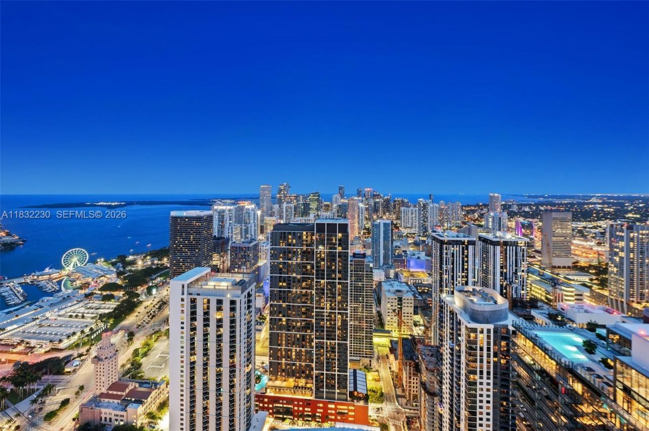 851 NE 1st Ave, Unit 2809, Miami, FL 33132 Photo