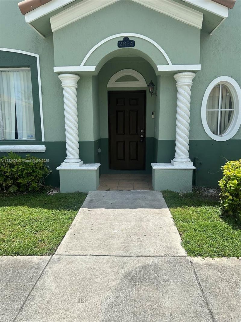 2834 SE 16th Ave, Unit 111, Homestead, FL 33035 Photo