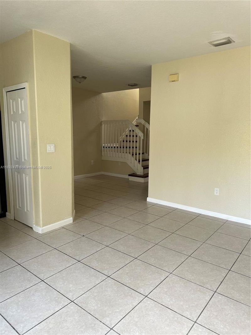 2834 SE 16th Ave, Unit 111, Homestead, FL 33035 Photo