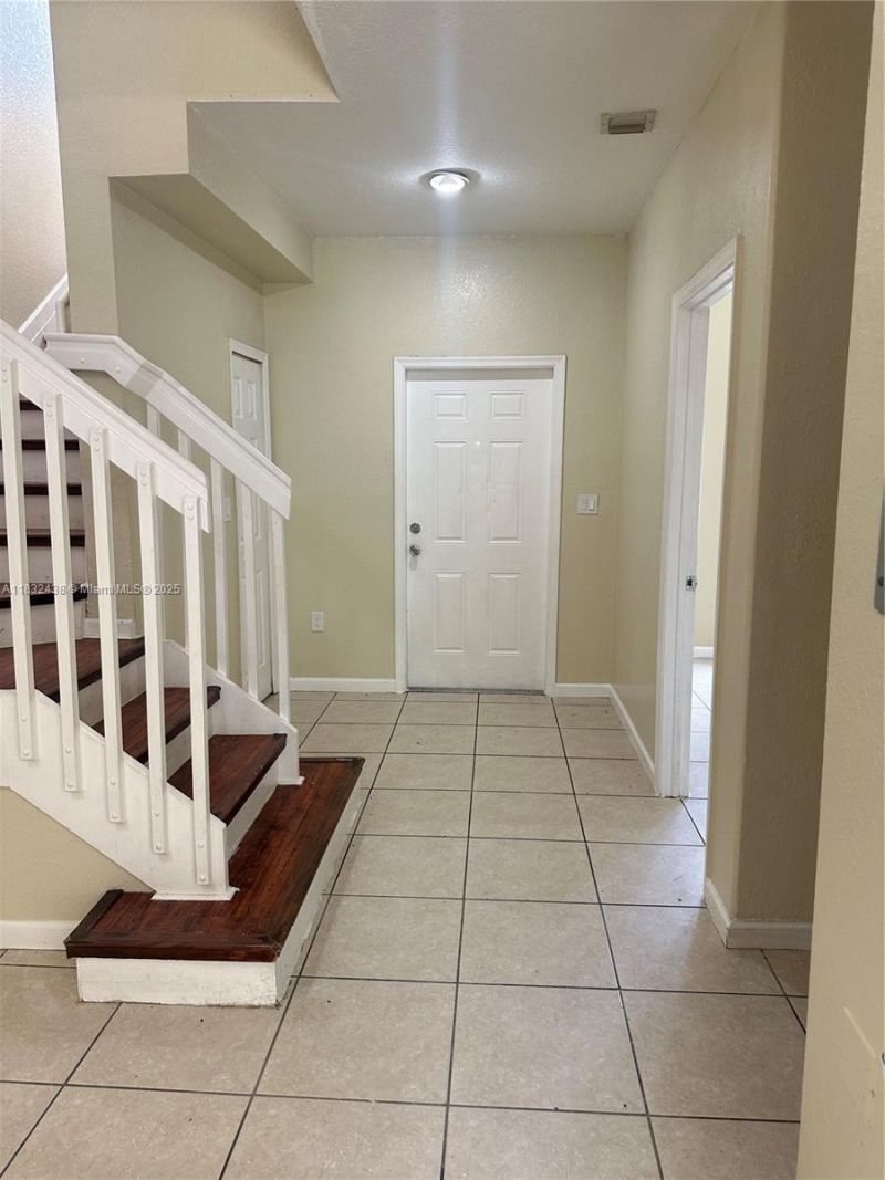 2834 SE 16th Ave, Unit 111, Homestead, FL 33035 Photo