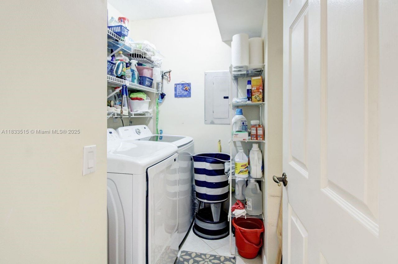 2524 NW 104th Ave, Unit 101, Sunrise, FL 33322 Photo