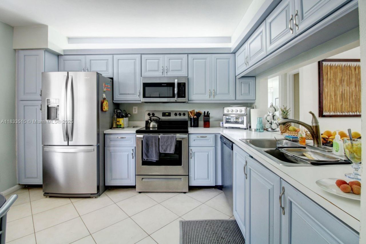 2524 NW 104th Ave, Unit 101, Sunrise, FL 33322 Photo