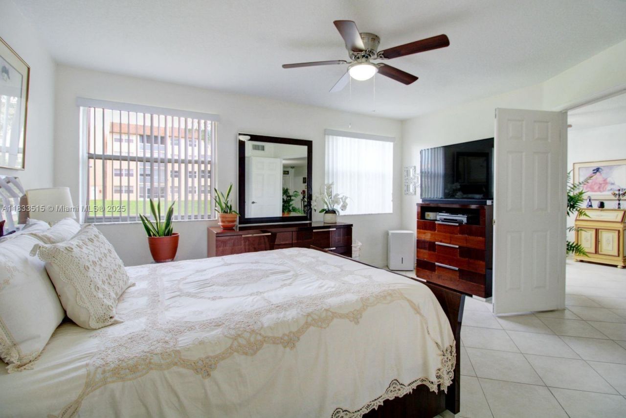 2524 NW 104th Ave, Unit 101, Sunrise, FL 33322 Photo