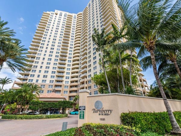 19501 W Country Club Dr, Unit 1611, Aventura, FL 33180
