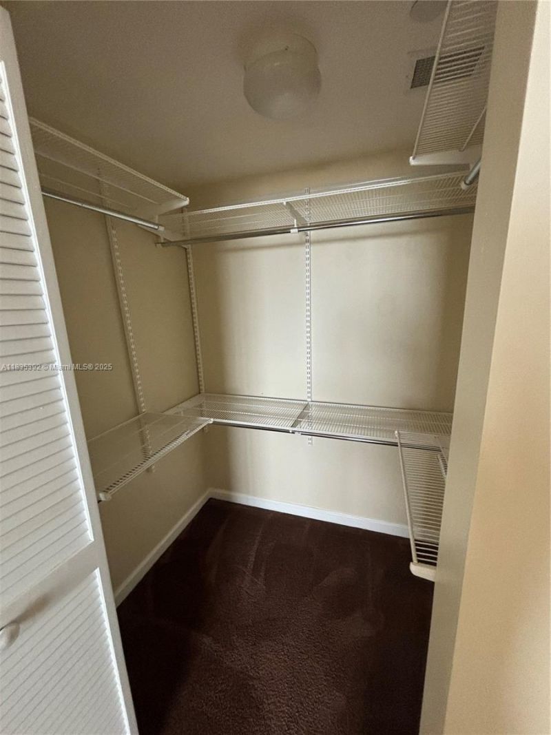 19501 W Country Club Dr, Unit 1611, Aventura, FL 33180 Photo