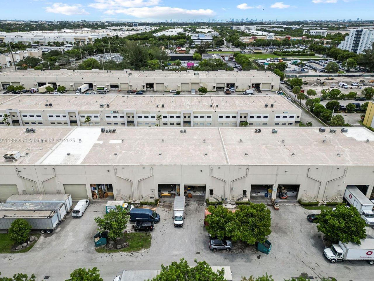 10900 NW 21st St, Unit 140, Sweetwater, FL 33172 Photo