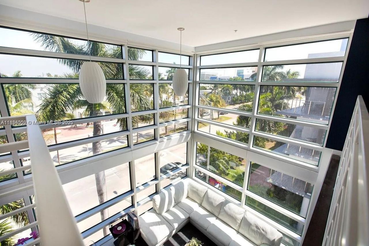 421 Meridian Ave, Unit 15, Miami Beach, FL 33139 Photo