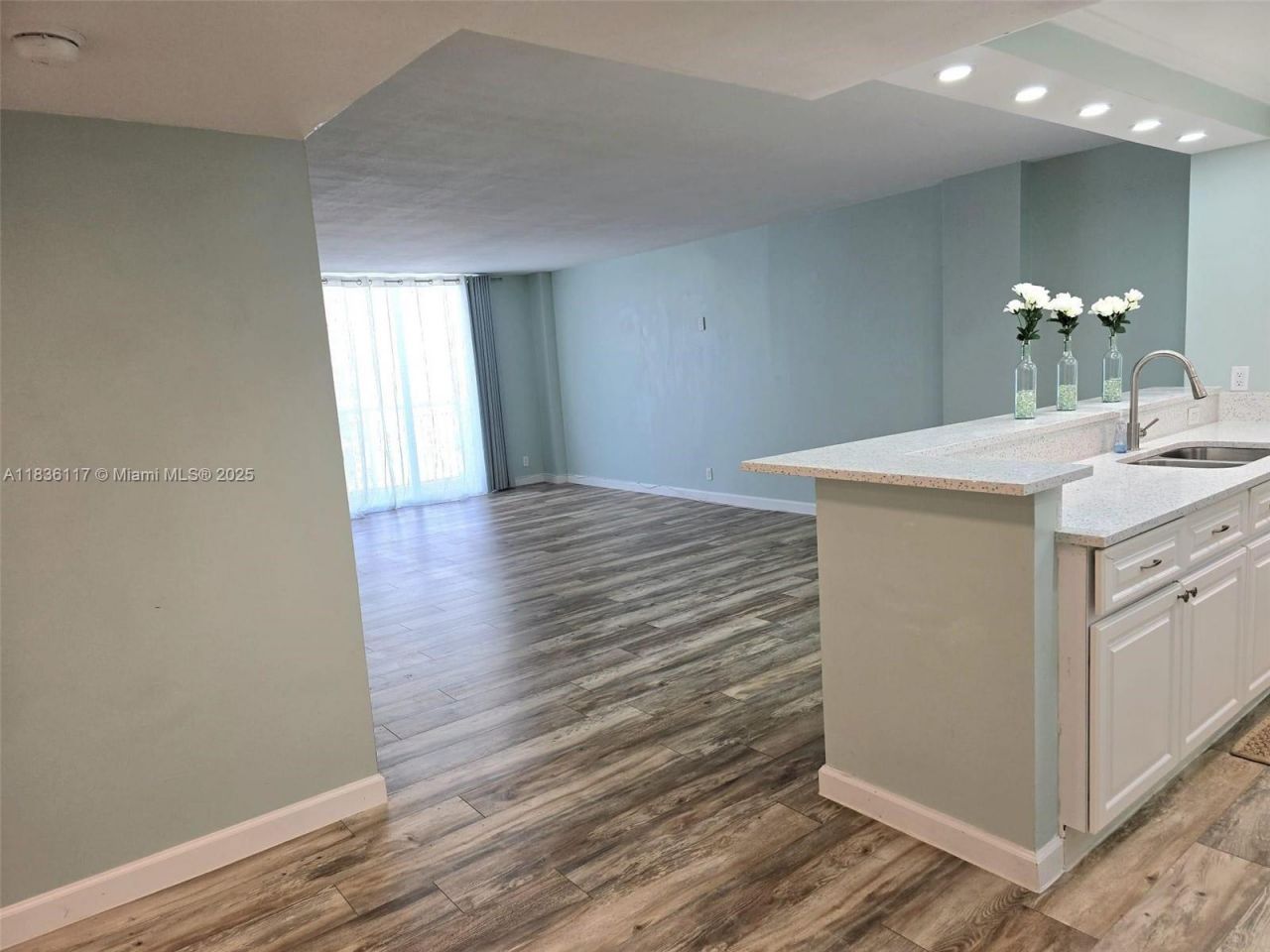 1147 Hillsboro Mile, Unit 605, Hillsboro Beach, FL 33062 Photo