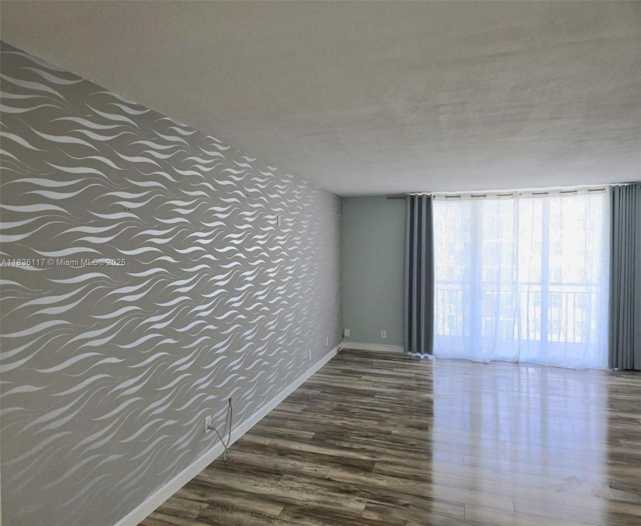 1147 Hillsboro Mile, Unit 605, Hillsboro Beach, FL 33062 Photo