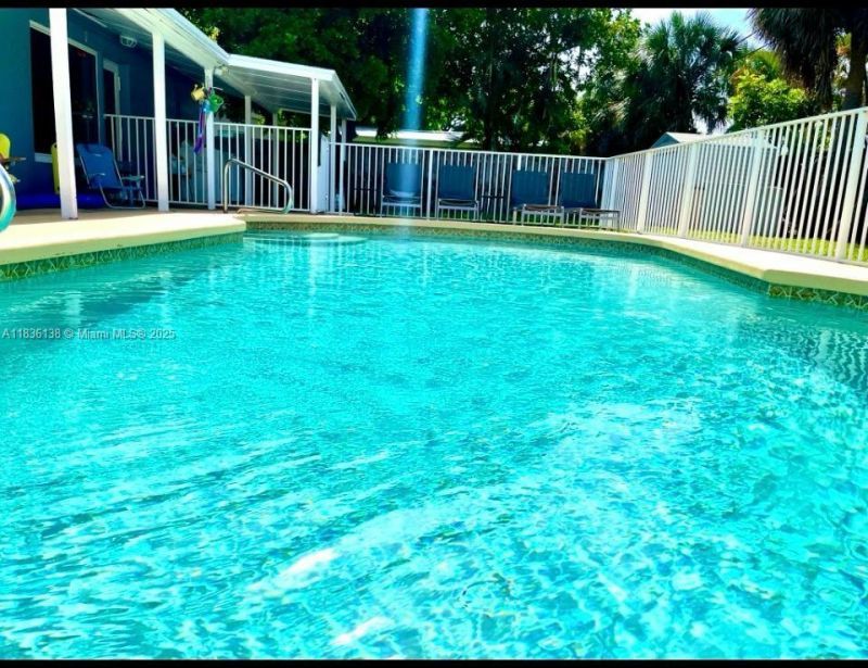 2233 SE 13th St, Unit 2233, Pompano Beach, FL 33062 Photo