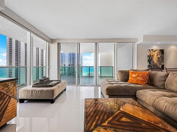 100 Bayview Dr, Unit 1905, Sunny Isles Beach, FL 33160