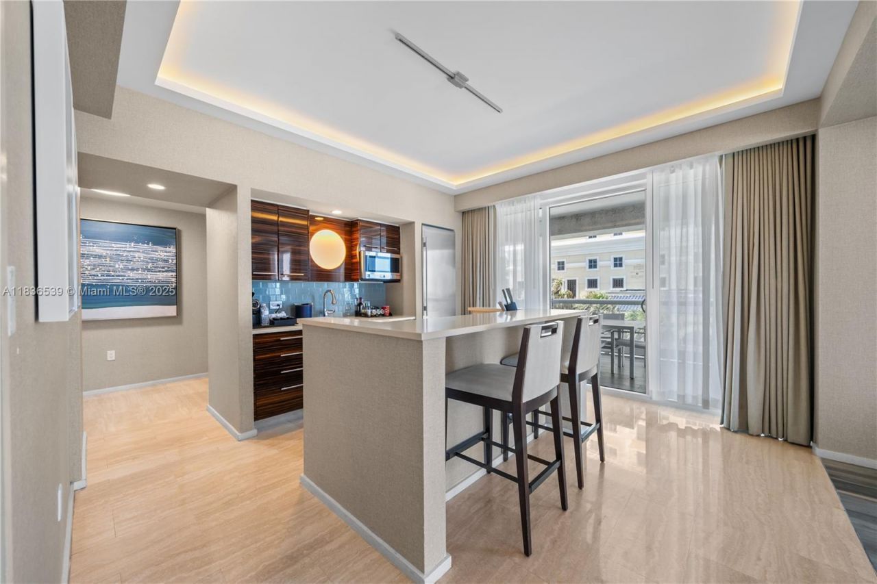 551 N Fort Lauderdale Beach Blvd, Unit R201, Fort Lauderdale, FL 33304 Photo