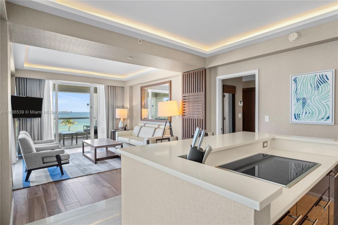 551 N Fort Lauderdale Beach Blvd, Unit R201, Fort Lauderdale, FL 33304 Photo