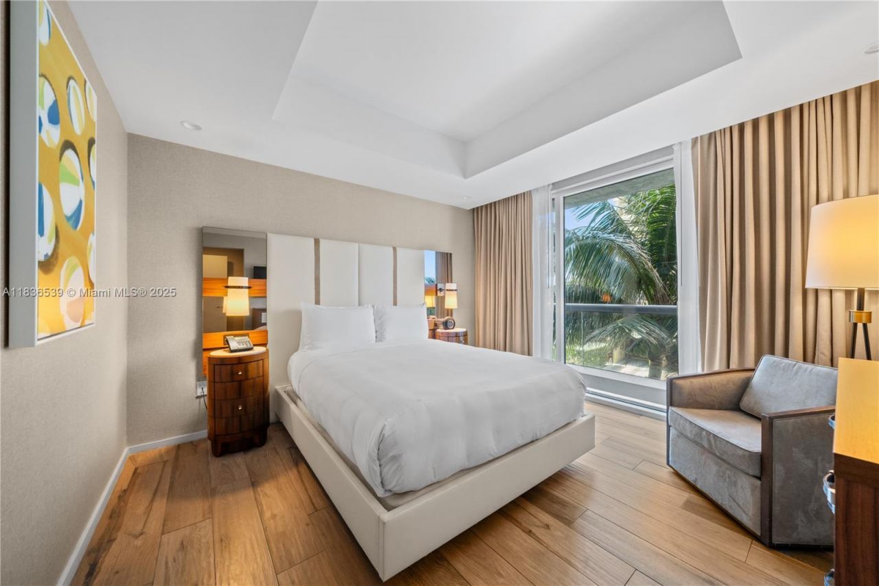 551 N Fort Lauderdale Beach Blvd, Unit R201, Fort Lauderdale, FL 33304 Photo