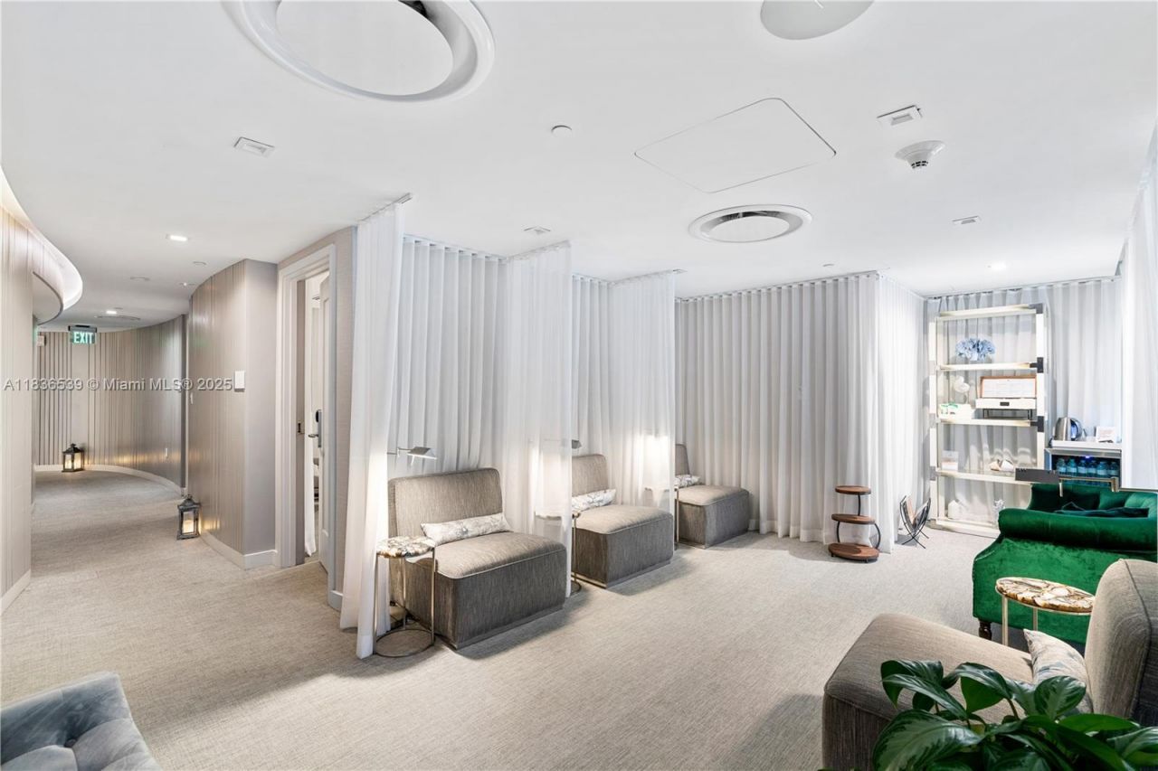 551 N Fort Lauderdale Beach Blvd, Unit R201, Fort Lauderdale, FL 33304 Photo