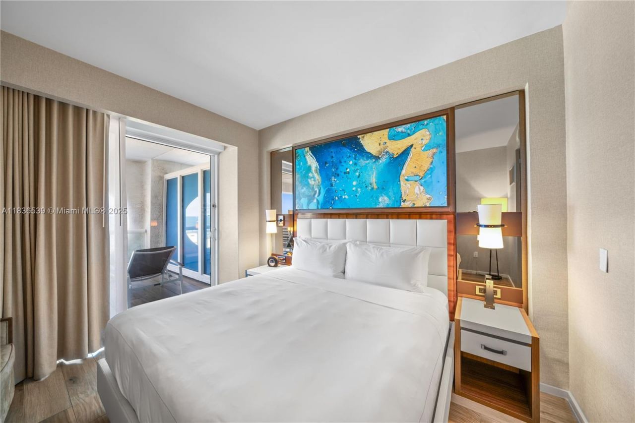 551 N Fort Lauderdale Beach Blvd, Unit R201, Fort Lauderdale, FL 33304 Photo