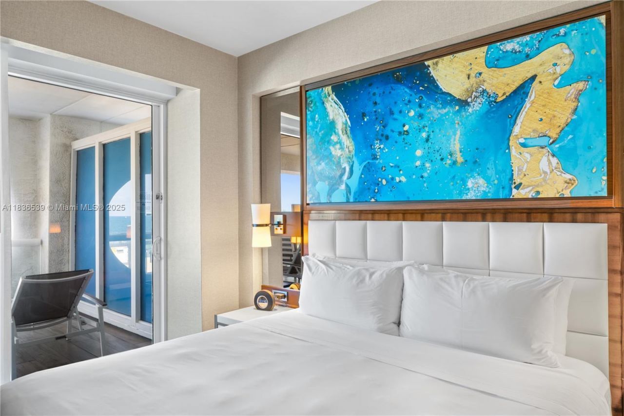 551 N Fort Lauderdale Beach Blvd, Unit R201, Fort Lauderdale, FL 33304 Photo