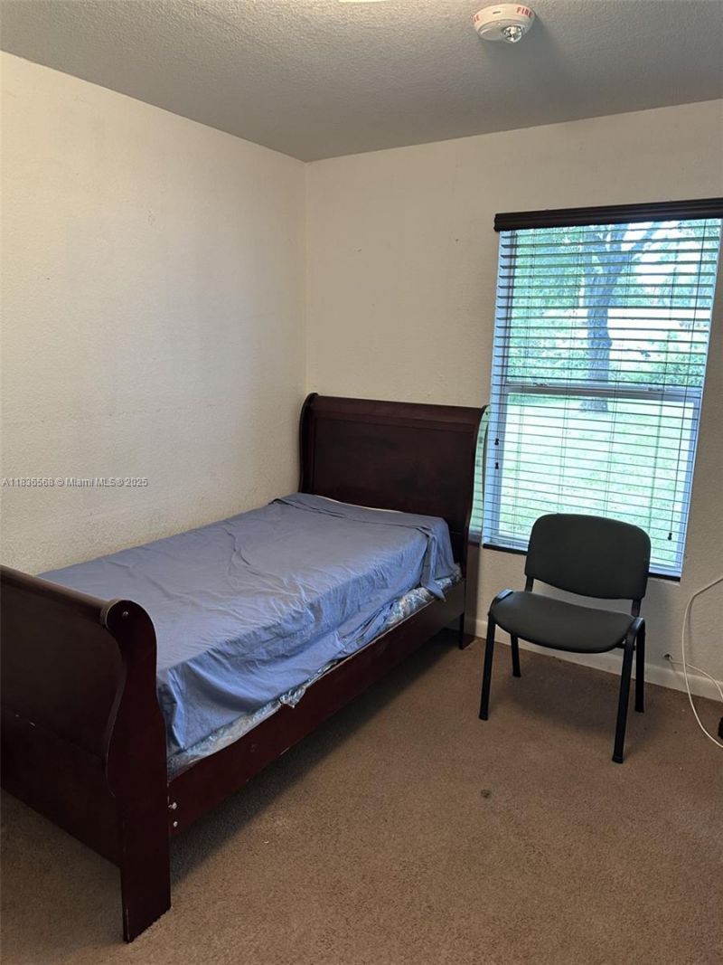 2622 NW 47th St, Miami, FL 33142 Photo