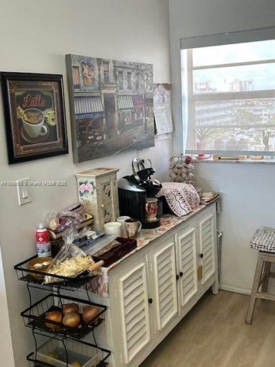 1780 NE 191st St, Unit 809-2, Miami, FL 33179 Photo