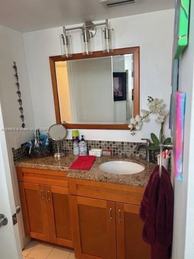 1780 NE 191st St, Unit 809-2, Miami, FL 33179 Photo