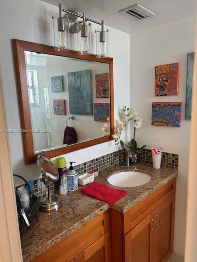 1780 NE 191st St, Unit 809-2, Miami, FL 33179 Photo