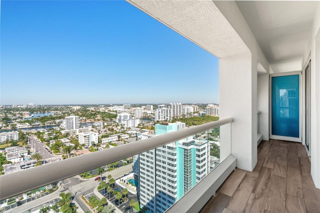 551 N Fort Lauderdale Beach Blvd, Unit R2205, Fort Lauderdale, FL 33304 Photo