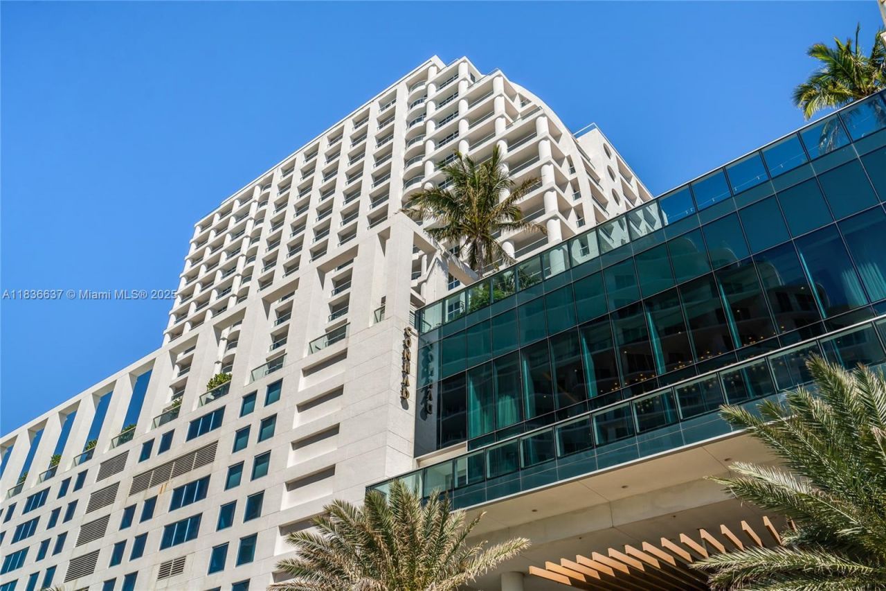 551 N Fort Lauderdale Beach Blvd, Unit R2205, Fort Lauderdale, FL 33304 Photo