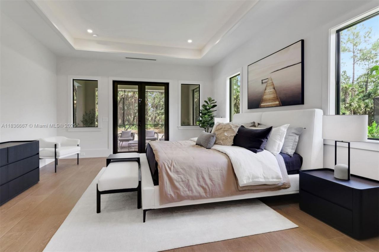 524 13th St Sw, Naples, FL 34117 Photo