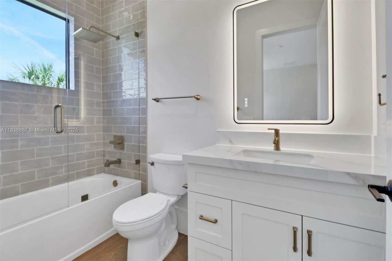 524 13th St Sw, Naples, FL 34117 Photo